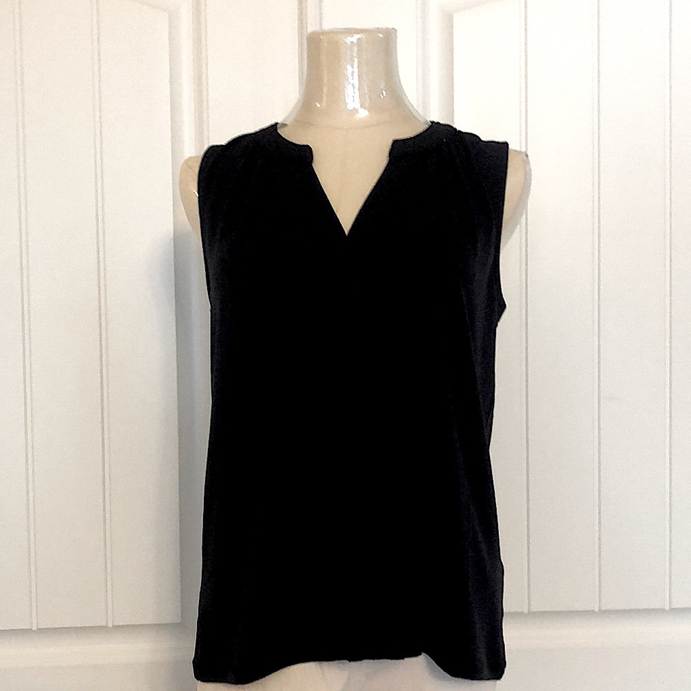 H&M short sleeved navy top
